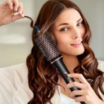 Horkovzdušný kartáč na vlasy s více nastaveními teploty a LCD displejem - černo-růžovo-zlatý - WT-115