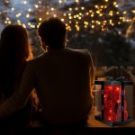 Ursuleț de pluș cu trandafir veșnic în cutie și LED – 25 cm – roz