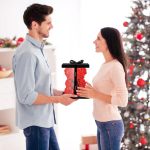 Ursuleț de pluș cu trandafir veșnic în cutie și LED – 25 cm – roz