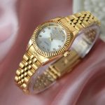 Chenxi Női Elegáns Quartz Karóra Díszdobozban- Arany